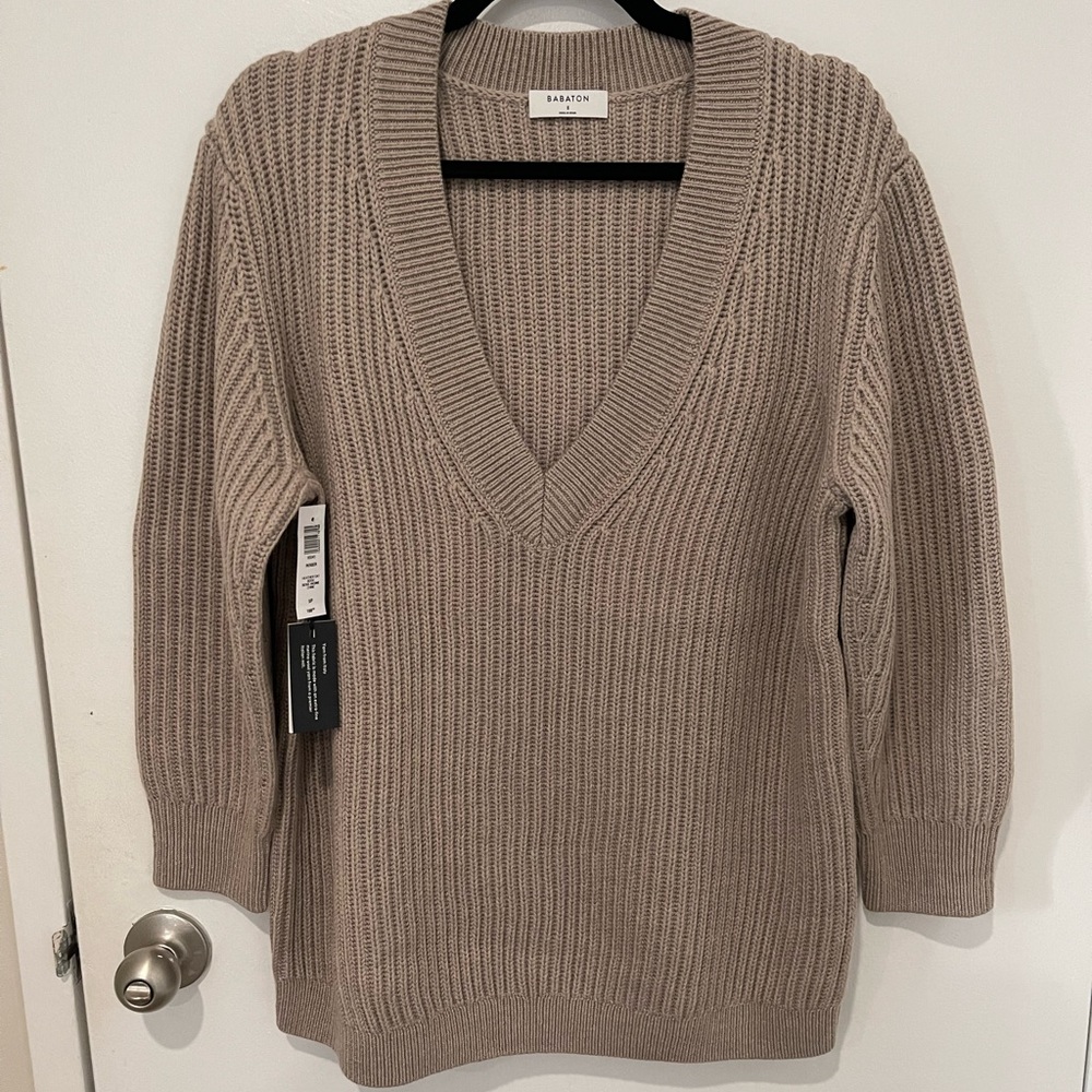 ARITZIA - Babaton - Roger Sweater - Size S - Long, V-neck merino wool sweater